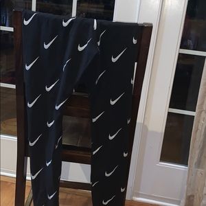 Cute stylish leggings sporty comfy